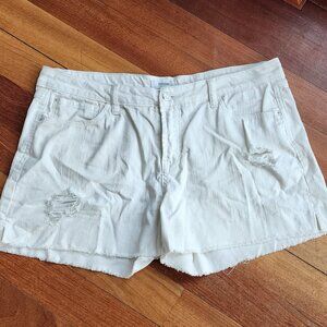 Kensie Jeans White Ripped Denim Shorts Size 10/30